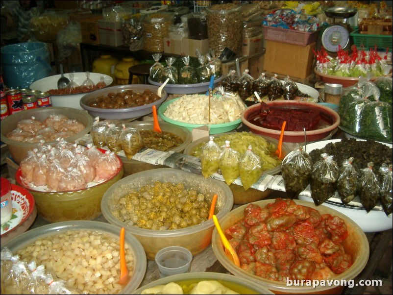 Talaat Kao (the old market) off Yaowarat Road in Samphanthawong (Bangkok's Chinatown).