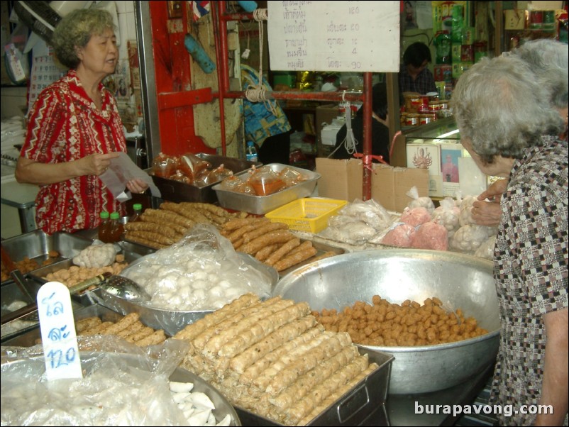 Talaat Kao (the old market) off Yaowarat Road in Samphanthawong (Bangkok's Chinatown).