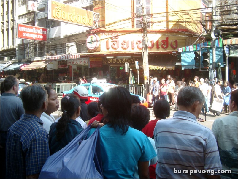 Samphanthawong (Bangkok's Chinatown).