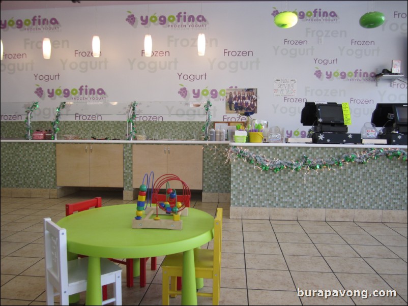 Yogofina, Montclair Village, Oakland.