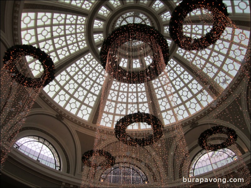 Westfield San Francisco Centre.