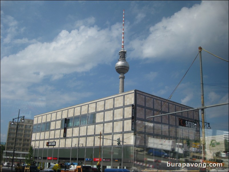 Fernsehturm Berlin (television tower) in the distance.