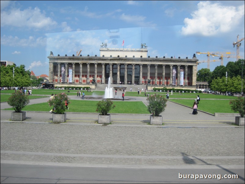 Altes Museum in Lustgarten.