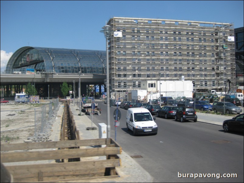 Berlin Hauptbahnhof (Berlin Central Station), main railway station in Berlin.