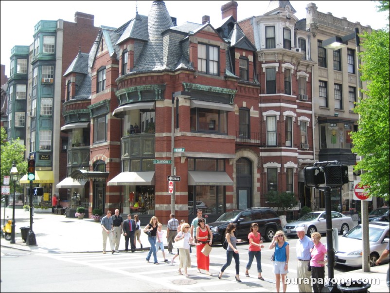 Newbury Street. Boston Duck Tour.