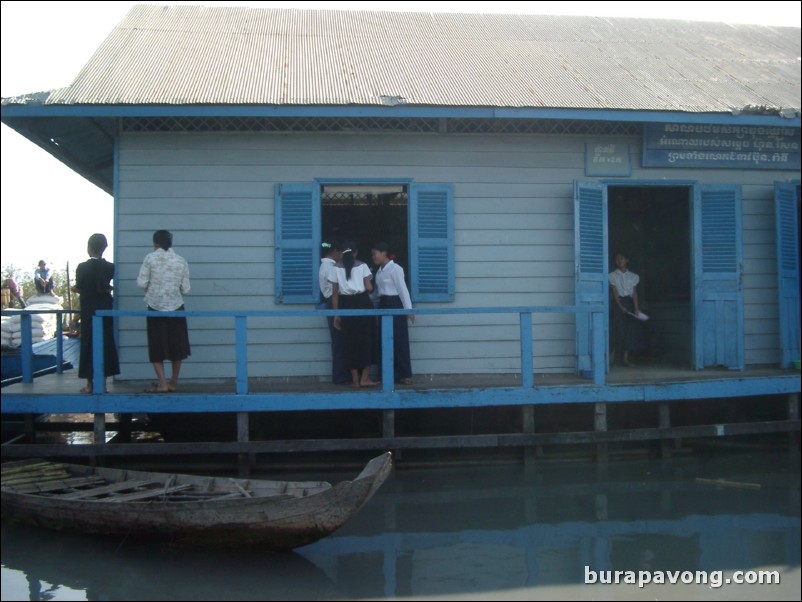 The floating village.