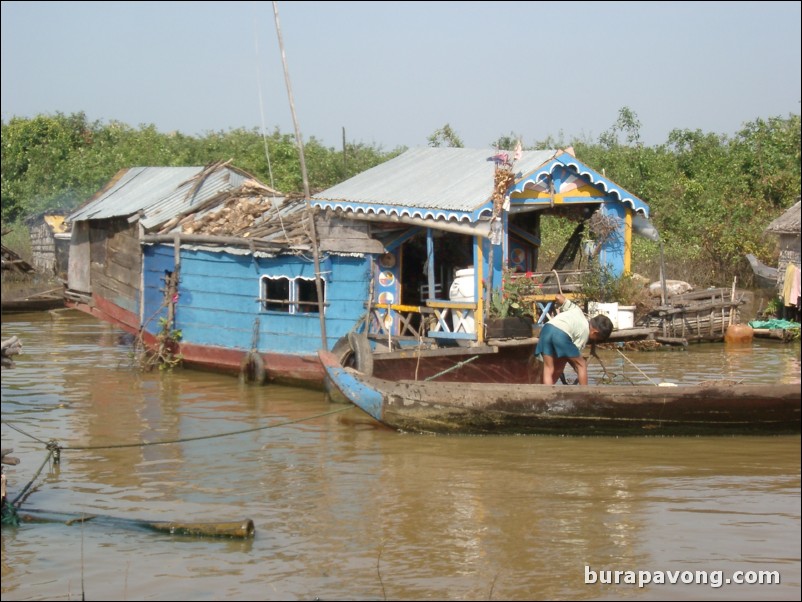 The floating village.