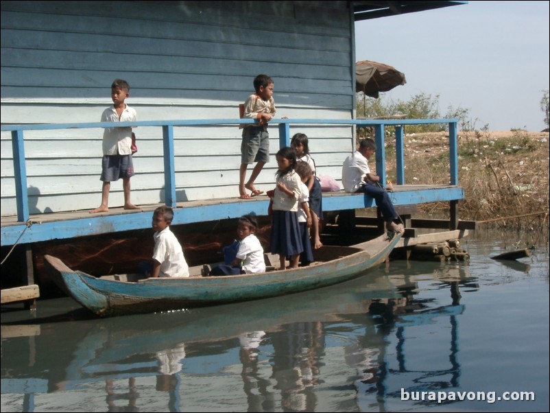 The floating village.