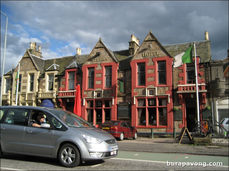 Random buildings on Glasgow Rd.