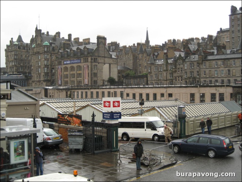 Waverley Bridge and Edinburgh Waverley station.