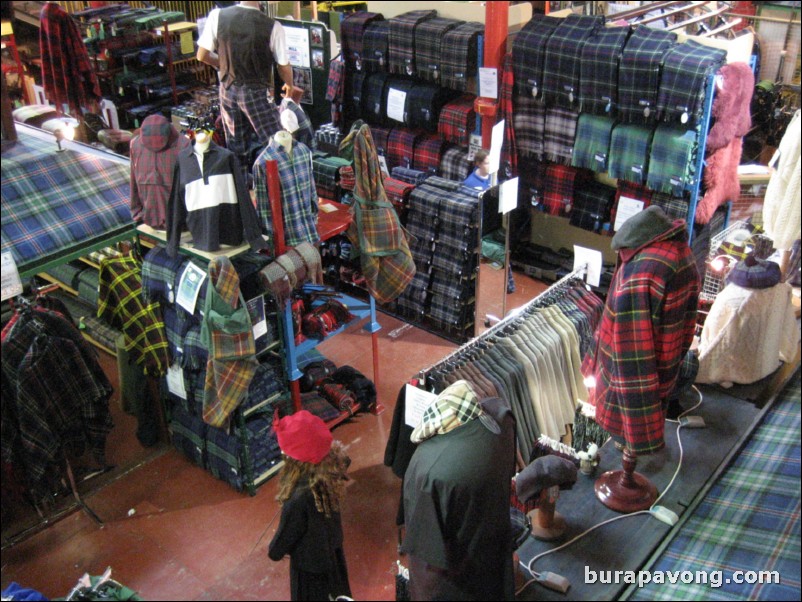 Tartan Weaving Mill, Royal Mile.