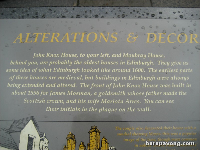 John Knox House and Moubray House.