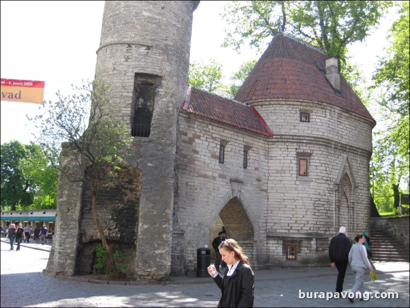 Viru Gate, entrance to the Old Town.