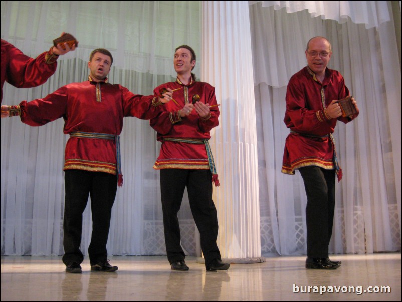 Peters Quartet, classical performance of folk songs, lyrical romances, and Russian Orthodox hymns.