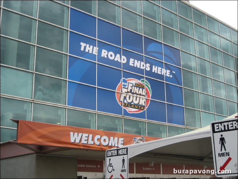 Sign above one of the entrances to the Georgia Dome.