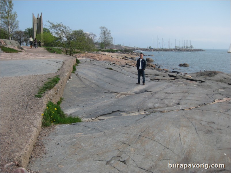 Kaivopuisto park, one of the oldest and best known parks in central Helsinki. Gulf of Finland.