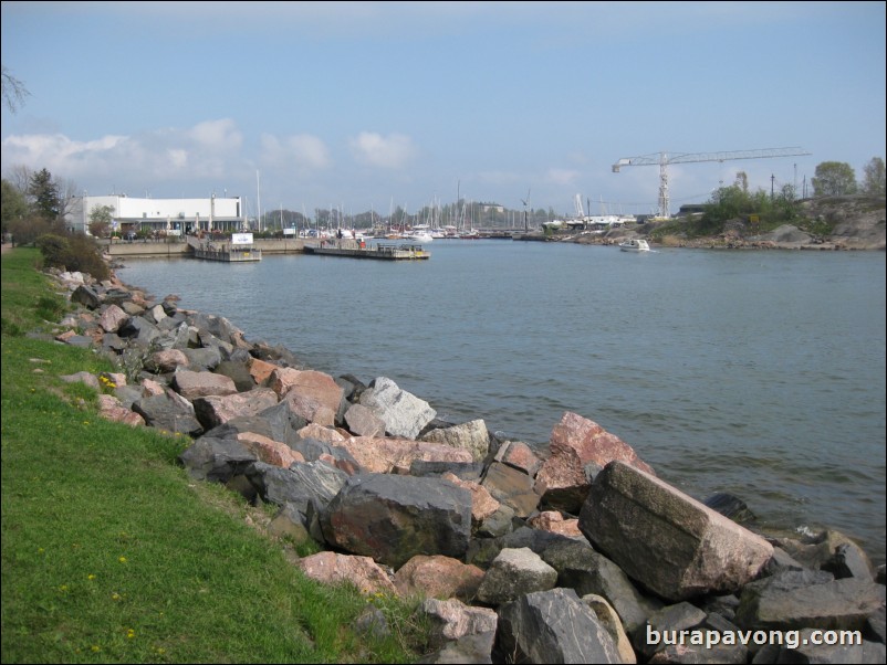 Kaivopuisto park, one of the oldest and best known parks in central Helsinki. Gulf of Finland.