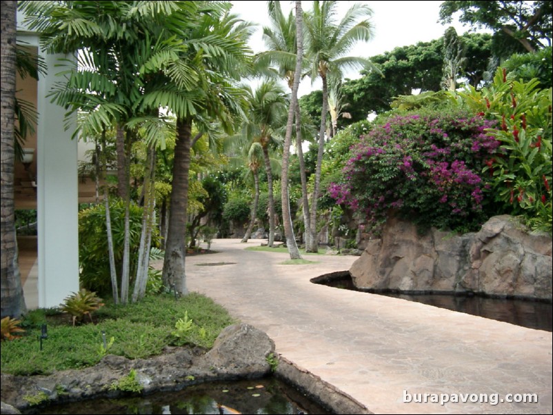 Grand Wailea Resort. Outside ballroom.