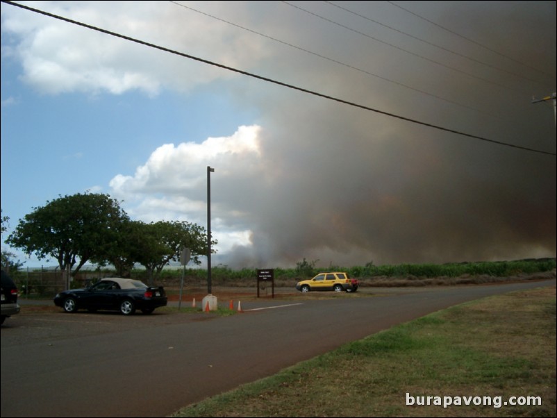 View of sugarcane fire from Kahului heliport.