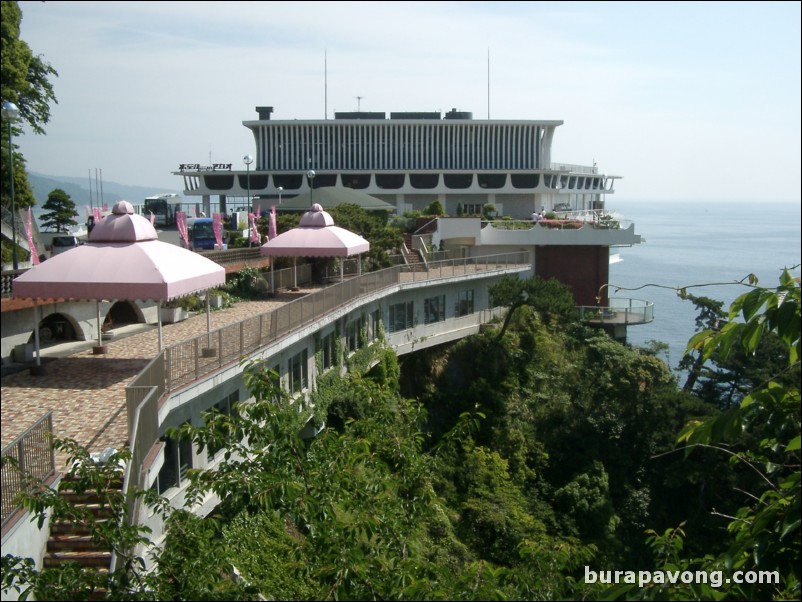 Nishikigaura coastline and gardens of Hotel New Akao Royal Wing, Atami.