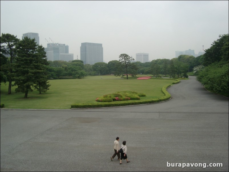 Higashi-gyoen (Imperial Palace East Garden).