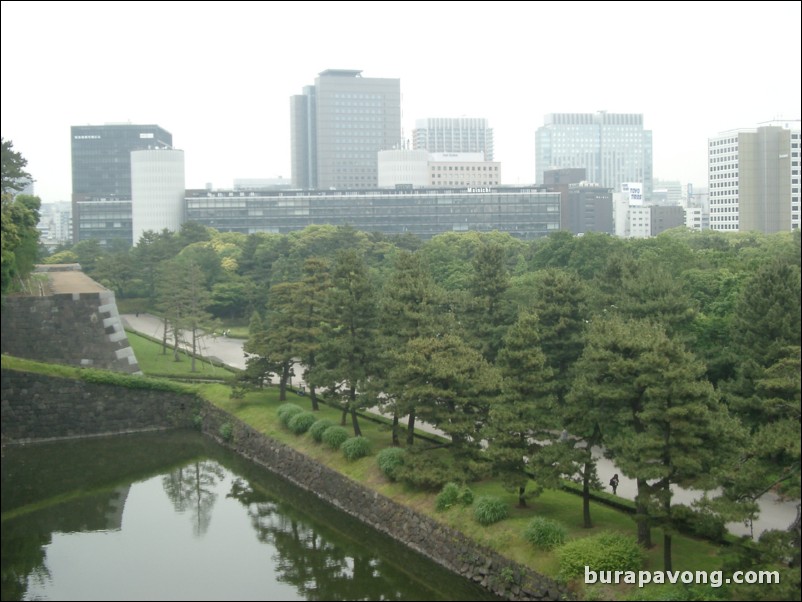 Higashi-gyoen (Imperial Palace East Garden).