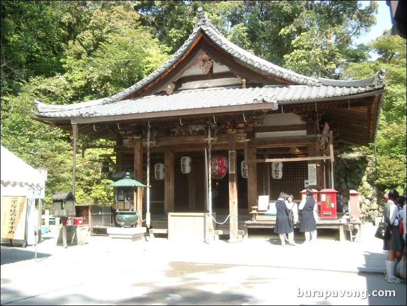 Kinkakuji (Golden Pavilion).