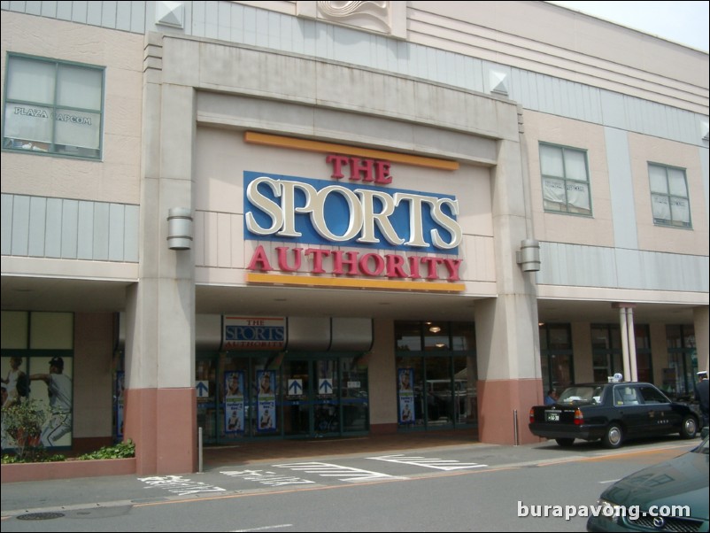 The Sports Authority, AEON shopping center.