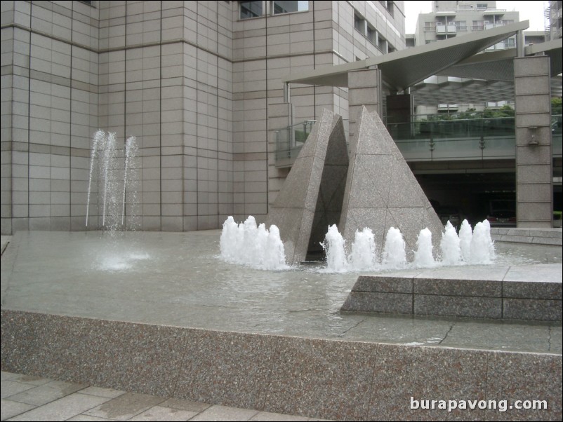 Shinjuku Park Tower.