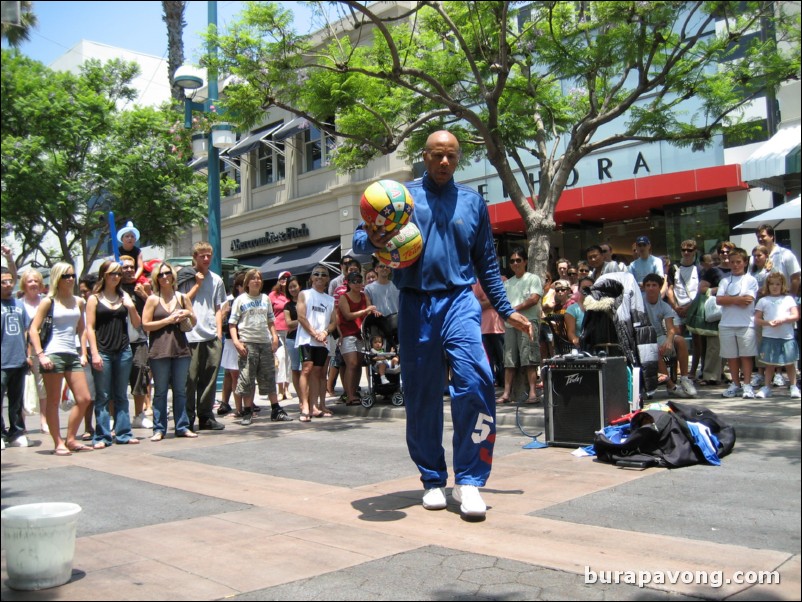 Third Street Promenade in Santa Monica, West L.A.