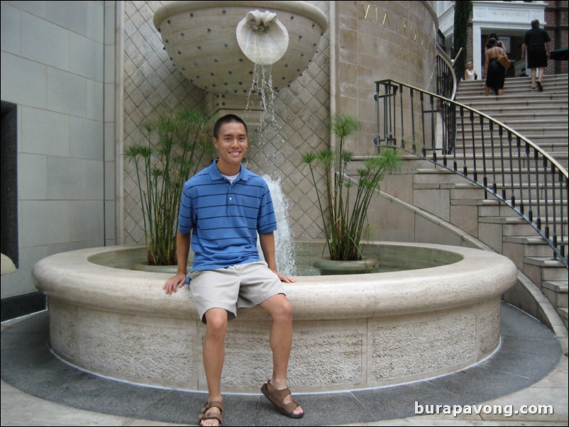 Fountain and Spanish steps at Two Rodeo Drive in Beverly Hills.