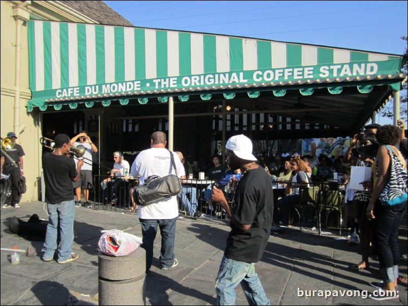 Original Cafe du Monde.