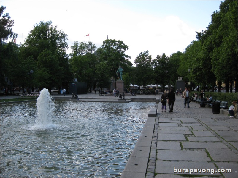 Karl Johans gate, the main street of Oslo.