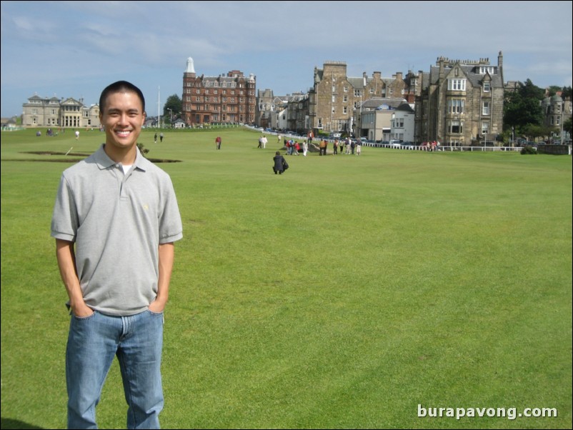 Sunday on The Old Course.  1st and 18th holes.