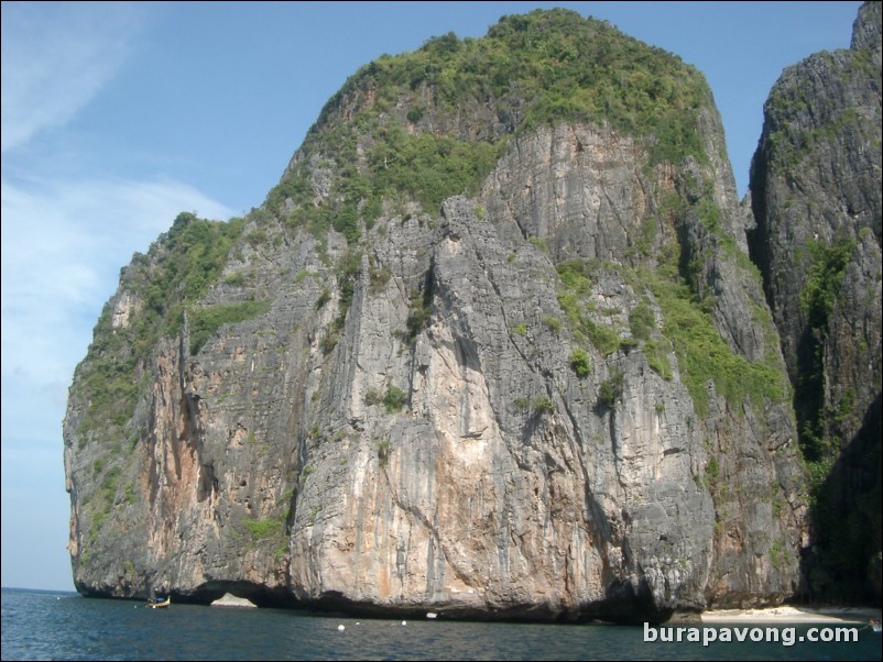 Island hopping around Phi Phi Island.