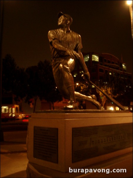 A statue commemorating Willie Mays outside SBC Park.