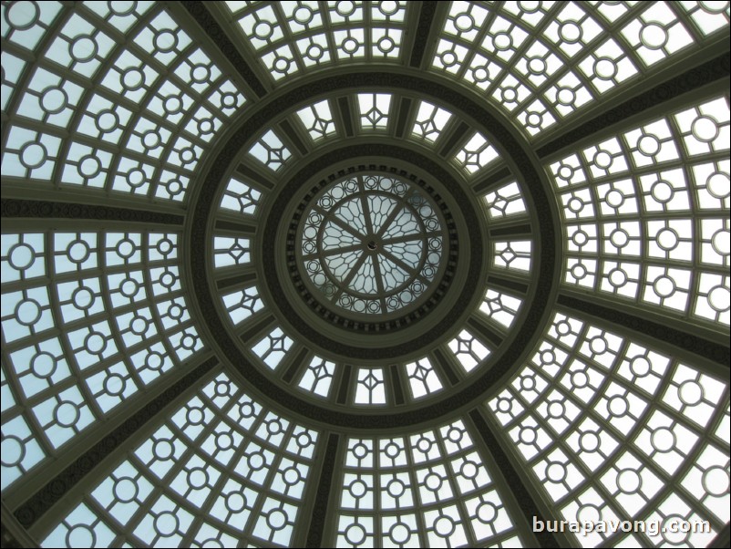 Westfield San Francisco Centre.