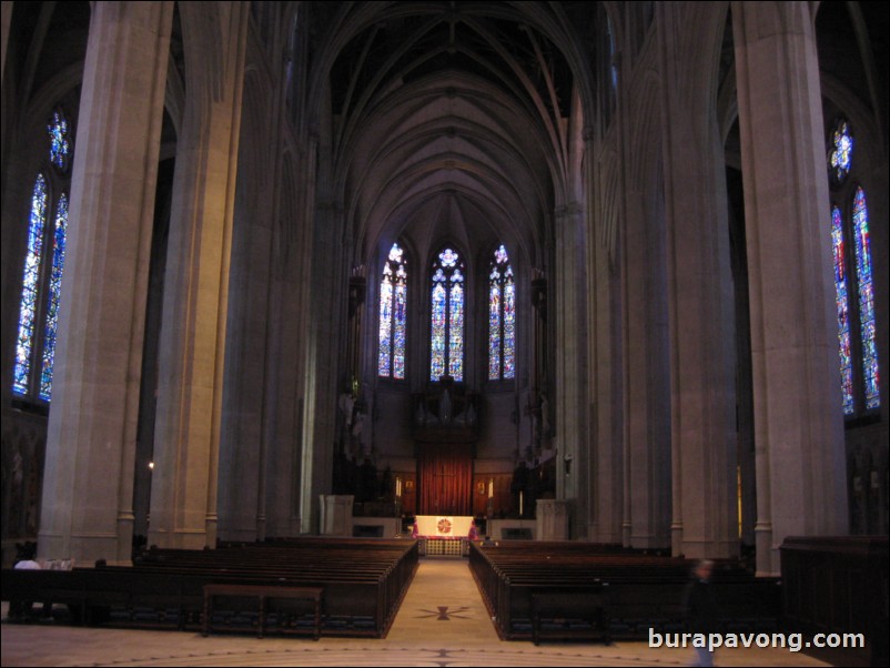 In/around Grace Cathedral.