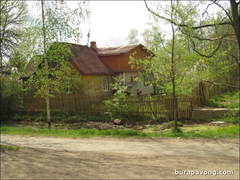 Small neighborhoods spotted along the highway headed towards Peterhof from Pushkin.