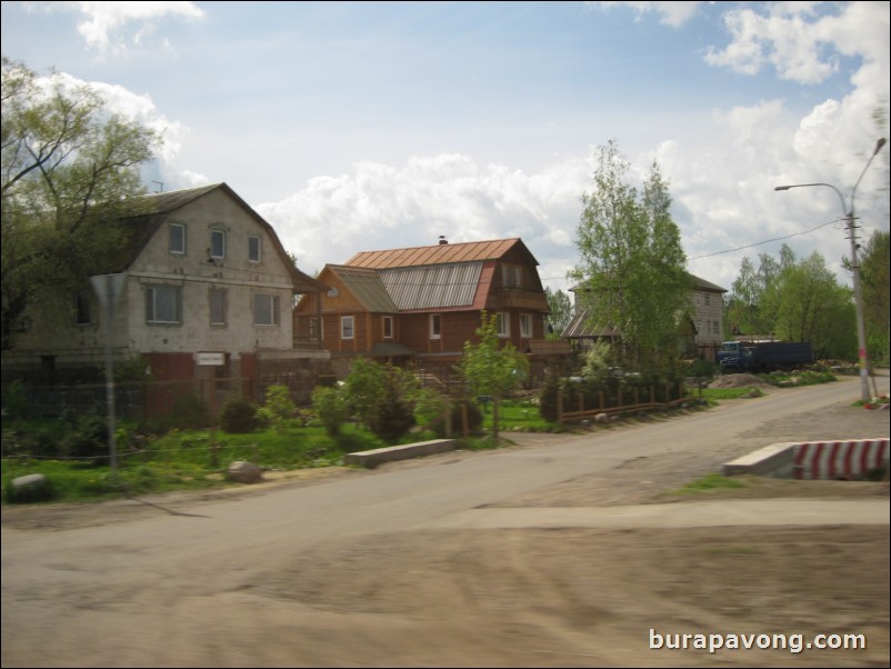 Small neighborhoods spotted along the highway headed towards Peterhof from Pushkin.