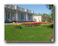 Outside Catherine's Palace in Tsarkoye Selo (Tsar's Village).