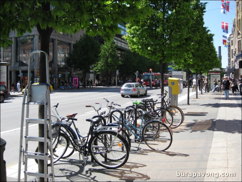 Shopping district near King's Garden (Kungstrdgrden).