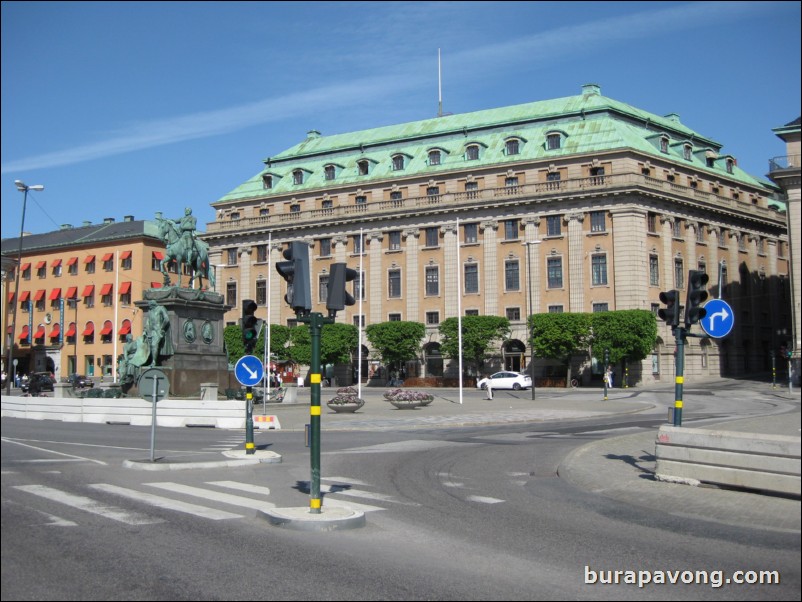 Walking to City Hall from Gamla Stan.