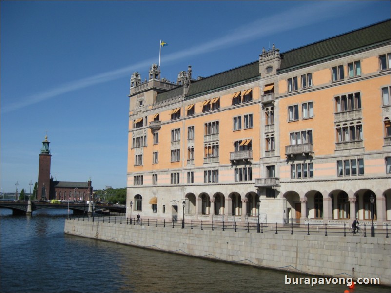 Walking to City Hall from Gamla Stan.